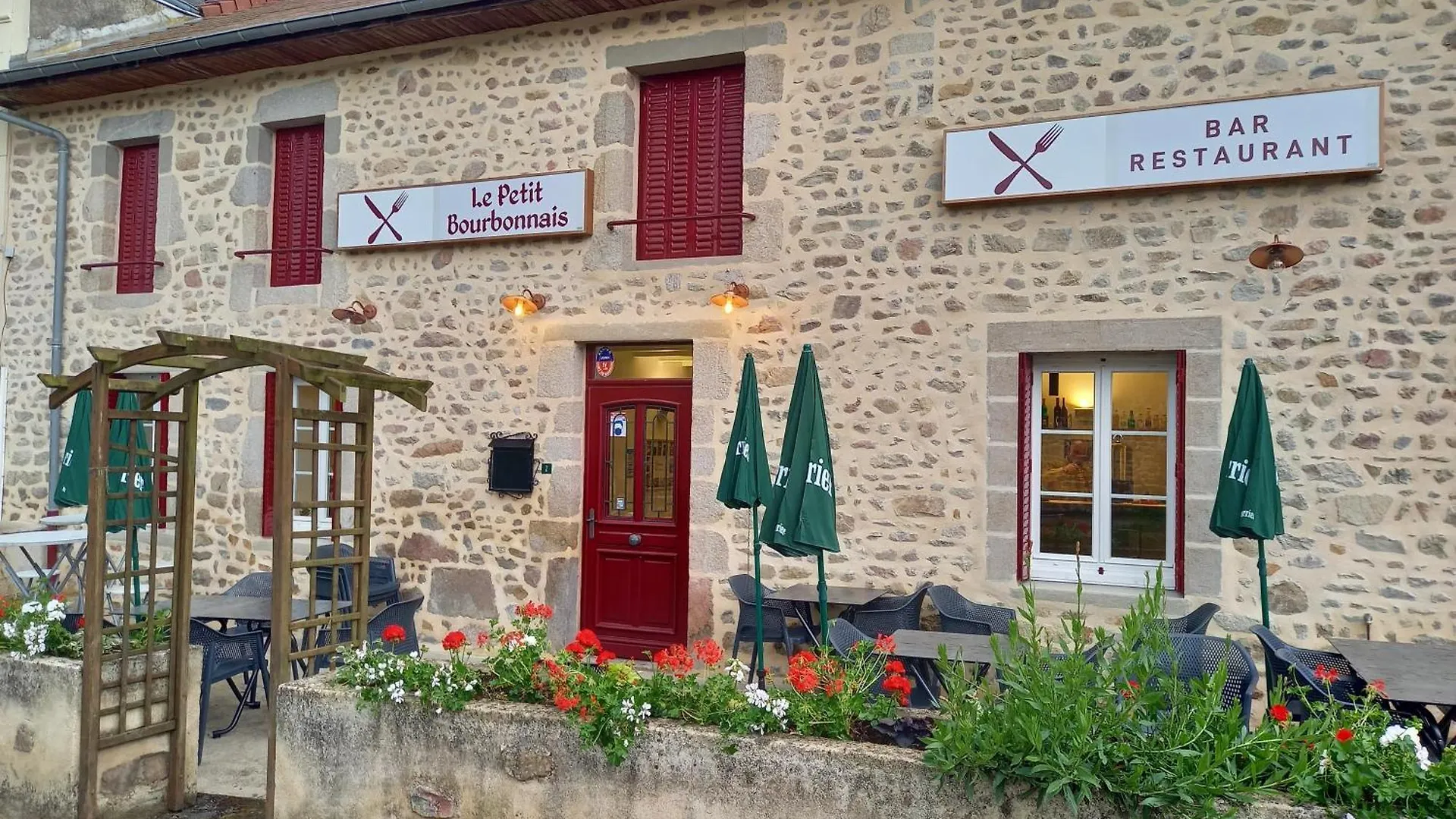 Les Papillons Villa Vrolle 0*,  France